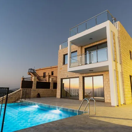 Gorgeous Villas For Larger Groups In The Hillside Sunsets Of Cyprus All Yours بيت للعطل *